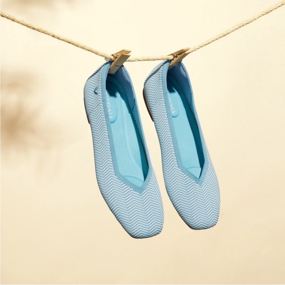 Vivaia Margot 2.0 Square Toe V-Cut Flats Smokey Blue Chevron